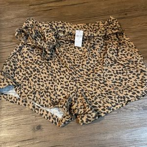 BNWT Aerie Leopard Print Short